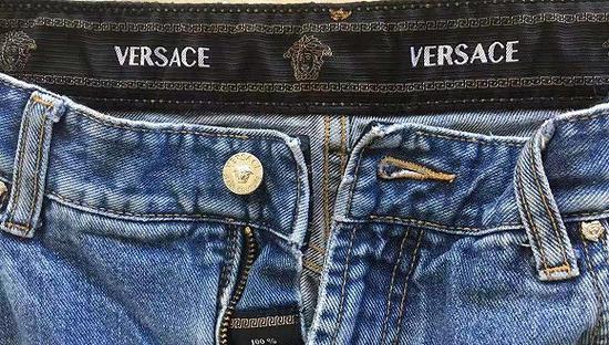 Versace被收购后:合并Versus和牛仔系列砍掉高